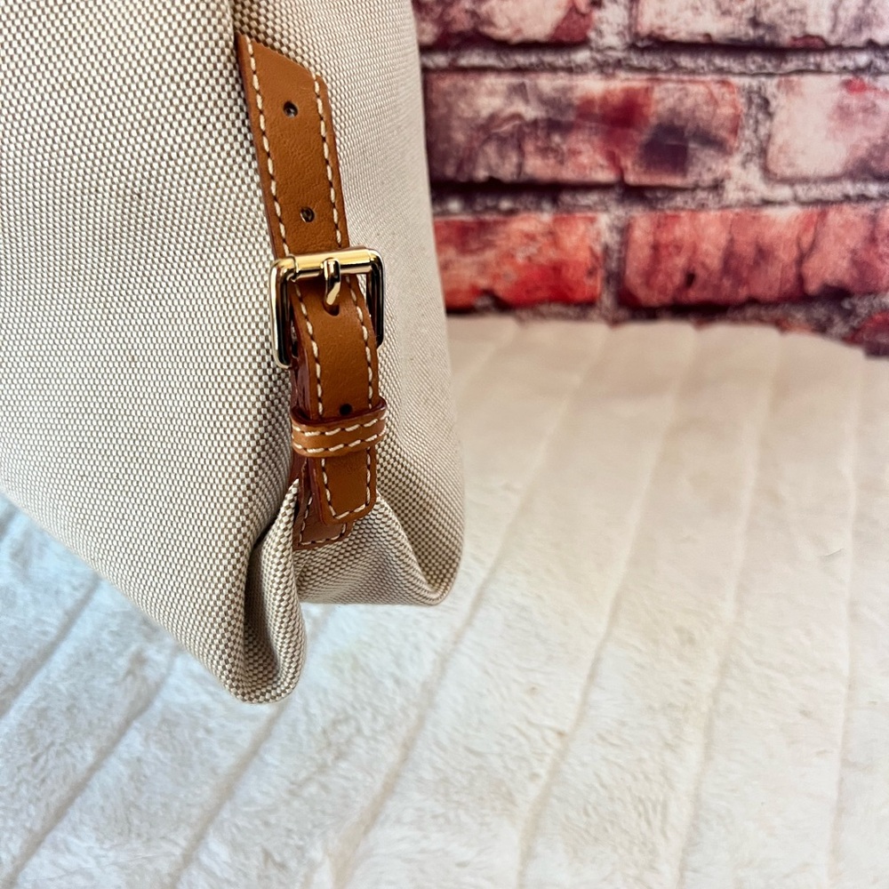 Dooney & Bourke Monogram Jacquard Hobo Purse - Picture 5 of 13